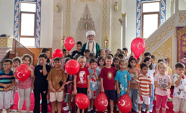 Nasrettin Hoca Giresunlu Çocuklarla Buluştu