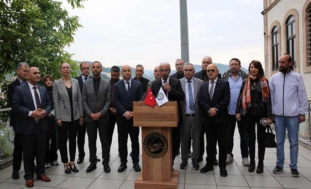 Rektör Can 'yargıya götürmeyi düşünüyoruz'