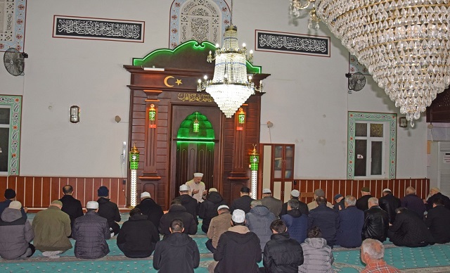Sabah Namazı Buluşmaları Devam Ediyor
