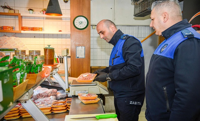 Zabıta Ekipleri Kasaplara Denetim Yaptı