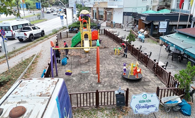 ÇOCUKLAR İÇİN İŞ BAŞINDA