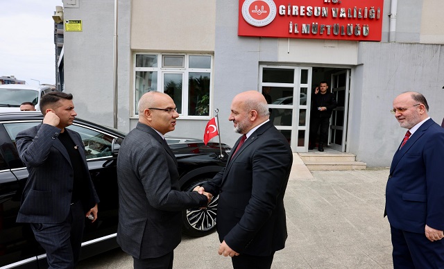 Giresun Valisi Koç’tan İl Müftülüğüne ziyaret