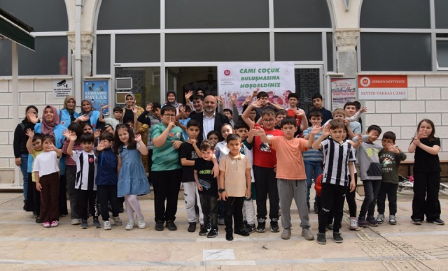 Çocuklar Camide Buluştu!